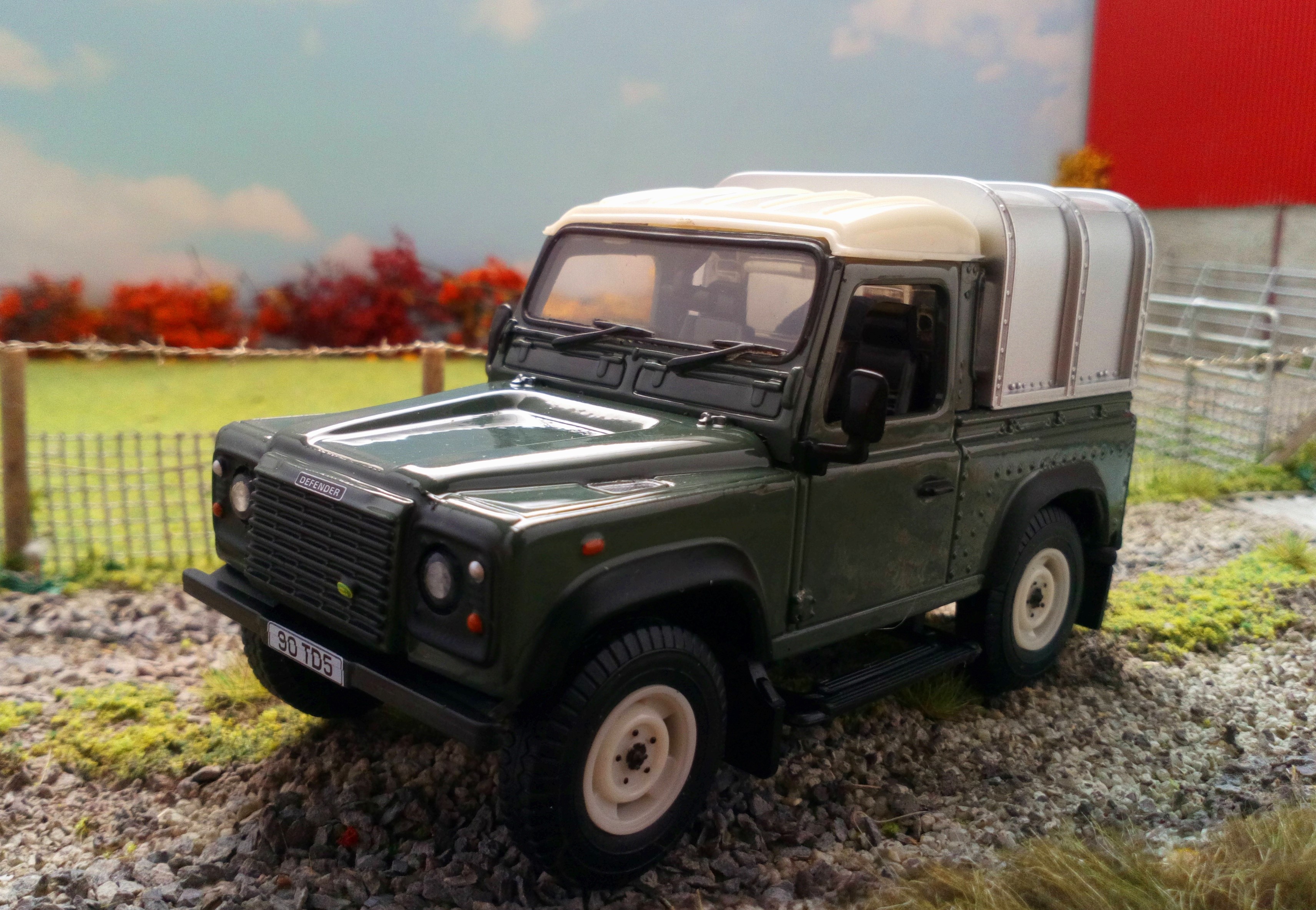BRITAINS toytrac 2019 Show Model Land Rover Defender 90 1:32 SCALE limited 50pcs 