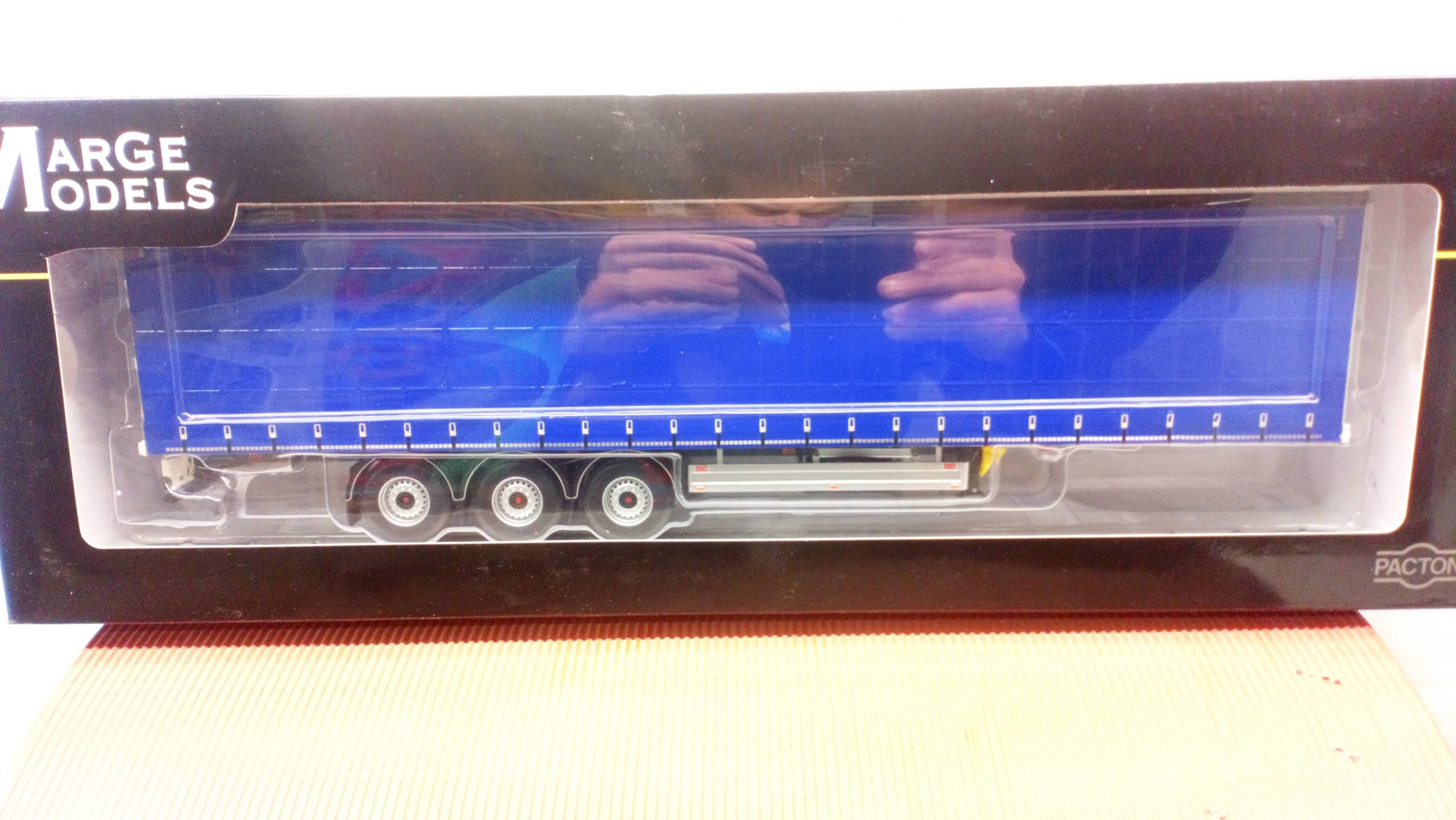 BLUE Details about   MARGE MODELS 1:32 SCALE PACTON CURTAINSIDE TRAILER 