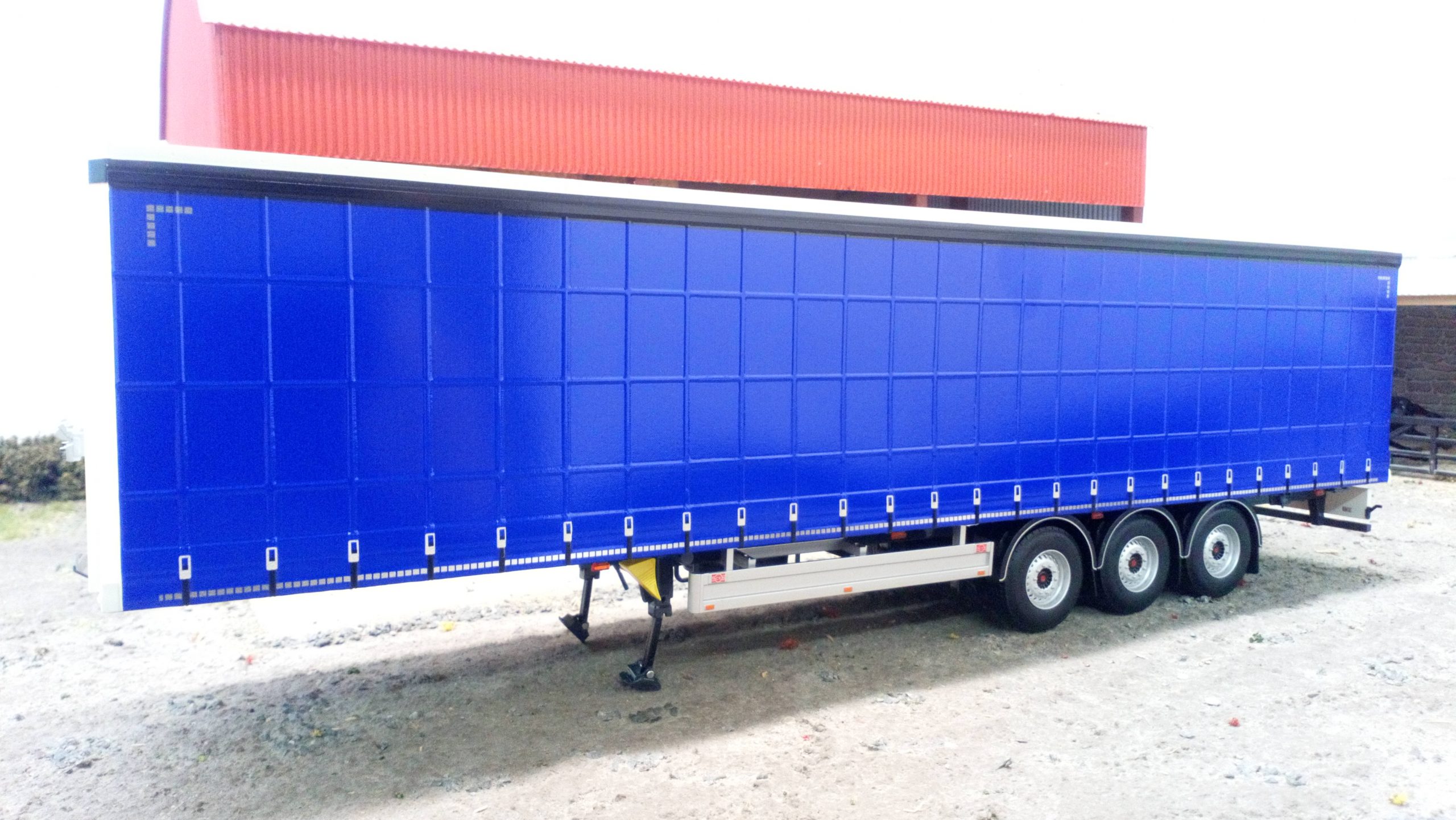 Details about   MARGE MODELS 1:32 SCALE PACTON CURTAINSIDE TRAILER BLUE 